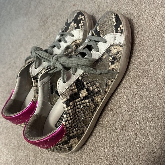 Golden Goose Superstar Sneaker in Natural Snake Print & Ice Star - Picture 4 of 8